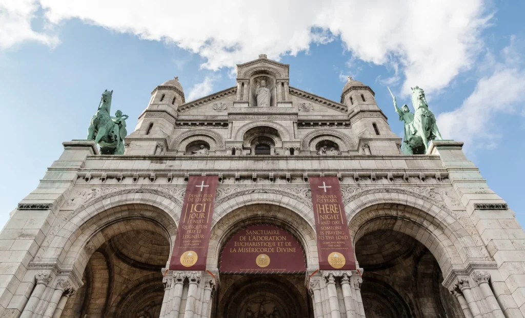 Sacre-Coeur basilica in Montmartre, Paris
