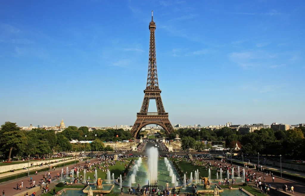Visit France: the Eiffel Tower seen from the Trocadero in Paris