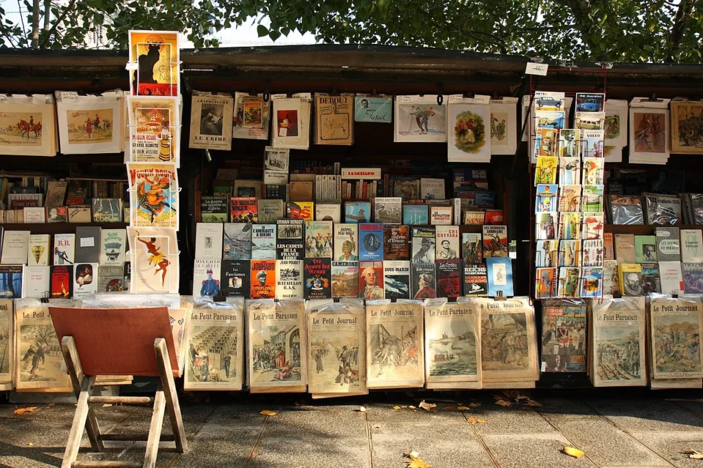 Bouquinistes booksellers on the Quai de Montebello in the 5th arrondissement